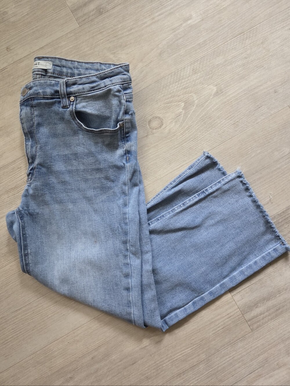 Oat New York Light Blue Cropped Jeans
